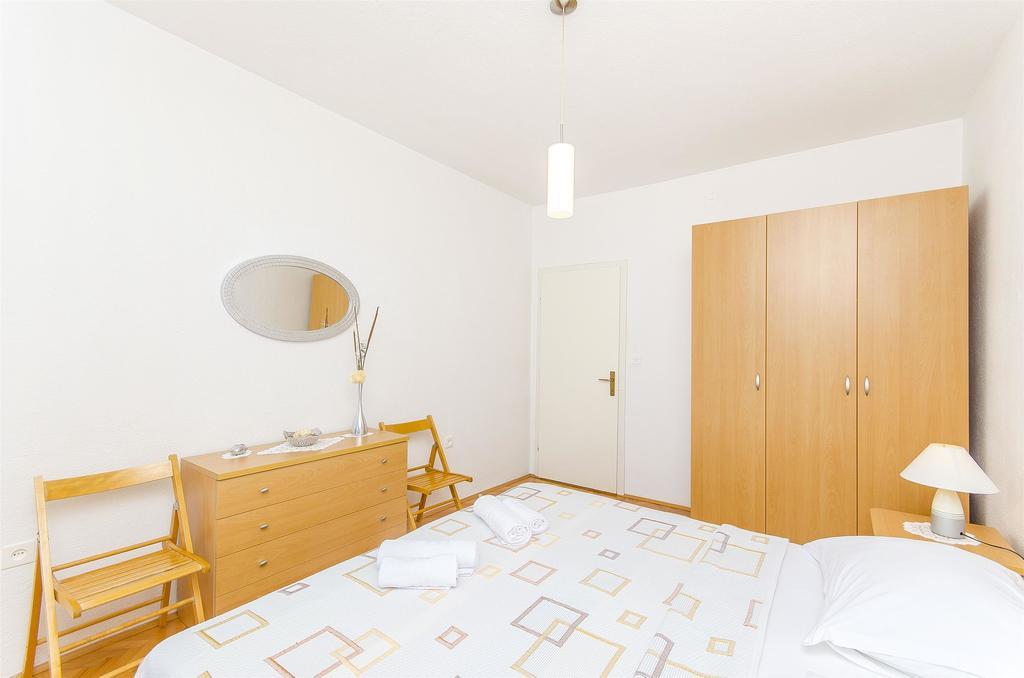 Apartments Kunac Podgora Ngoại thất bức ảnh