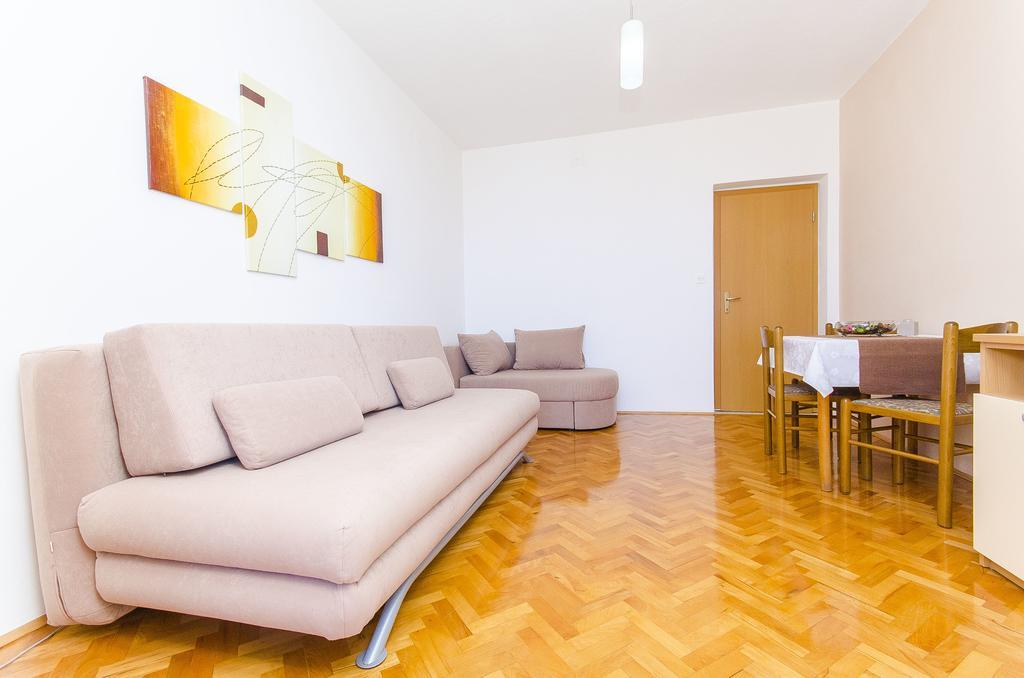 Apartments Kunac Podgora Phòng bức ảnh