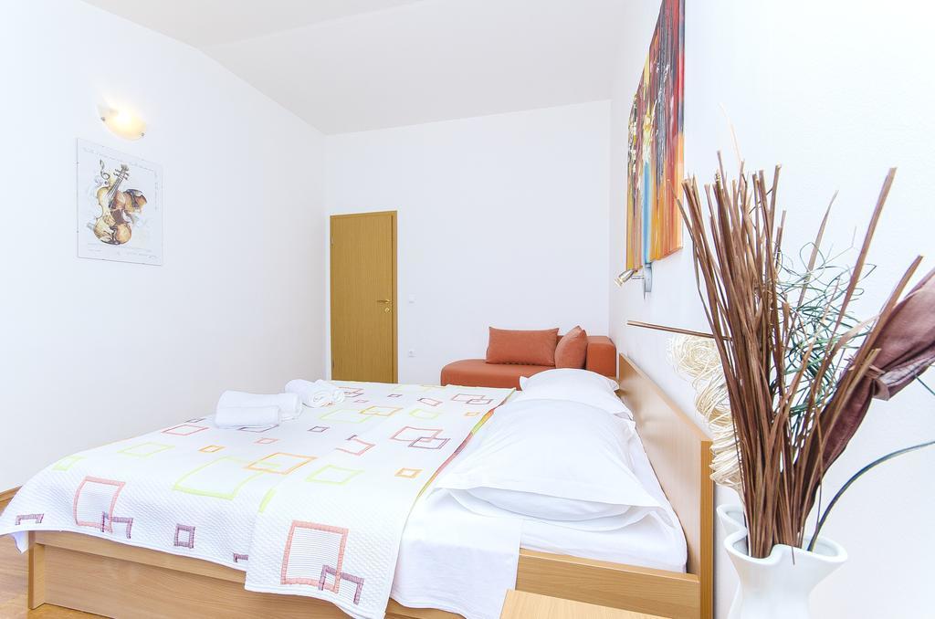 Apartments Kunac Podgora Phòng bức ảnh