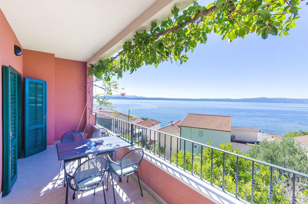 Apartments Kunac Podgora Ngoại thất bức ảnh