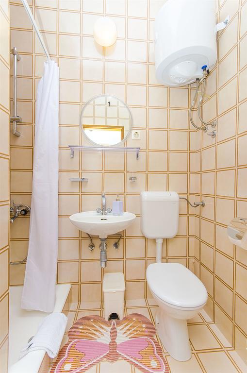 Apartments Kunac Podgora Ngoại thất bức ảnh